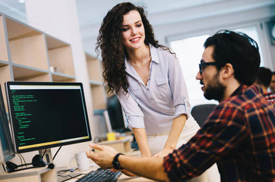 軟件開發(fā)人員在信息技術咨詢服務項目中的關鍵角色與價值